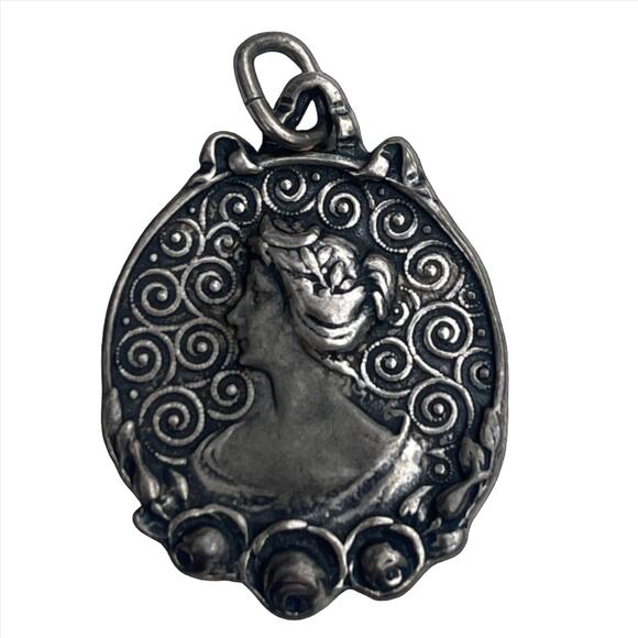 Vintage Victorian Sterling Silver Pendant